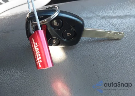 2011 Honda Accord 3.5 Ex-L из США, поврежденный, VIN 1HGCP3F87BA019683